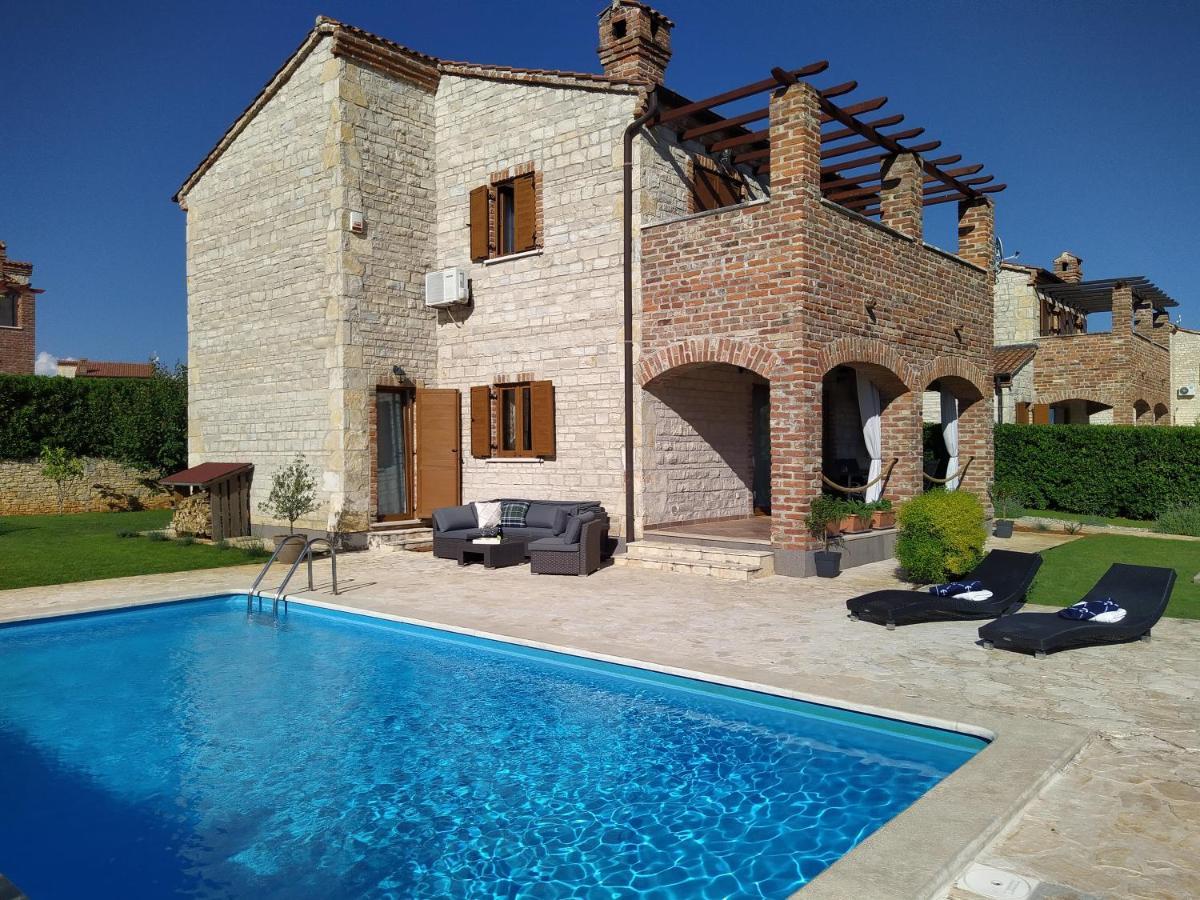 Villa Baleta Butkovici  Luaran gambar